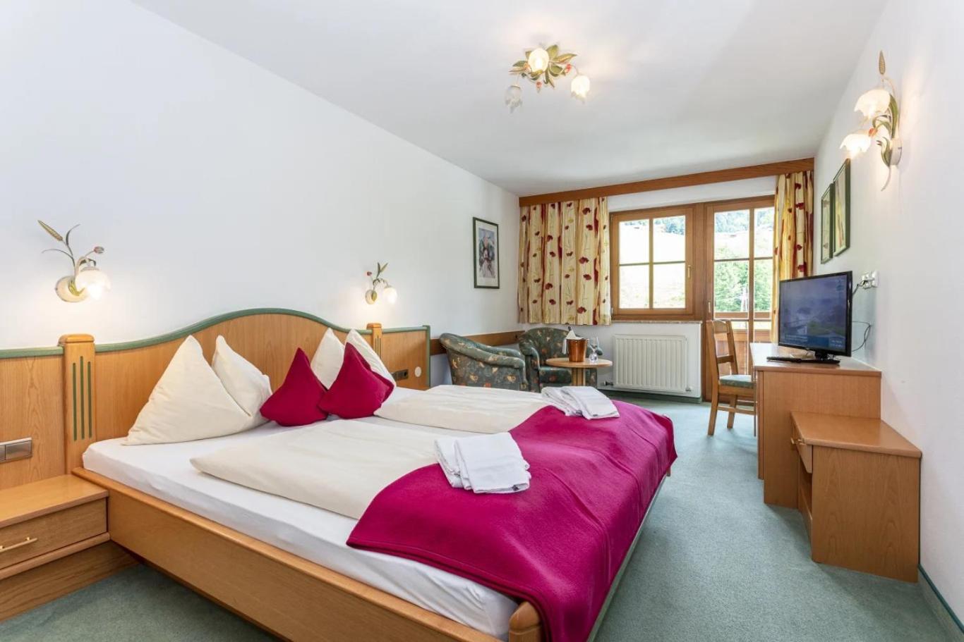Hotel Unser Unterberg Maria Alm am Steinernen Meer Pokoj fotografie